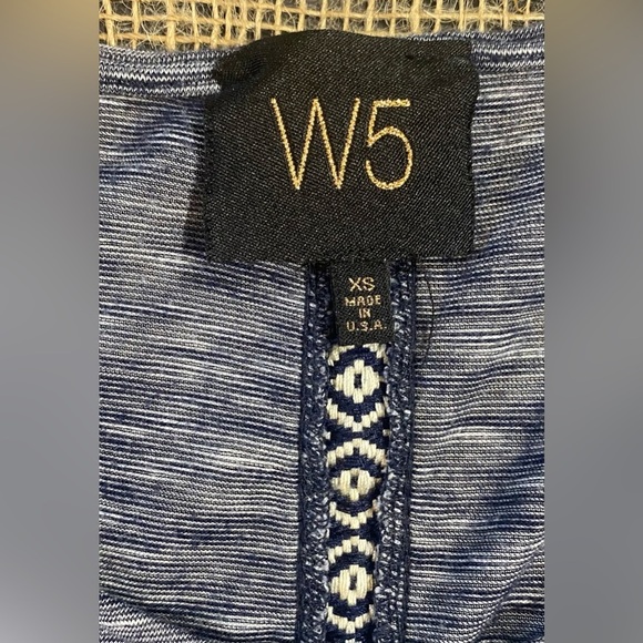 Anthropologie W5 Navy Blue Tank Top, Size XS, Embroidered Accents, Rayon Blend - Picture 4 of 5